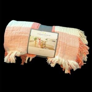 Threshold - Gauze Gingham lightweight throw blanket - NWT